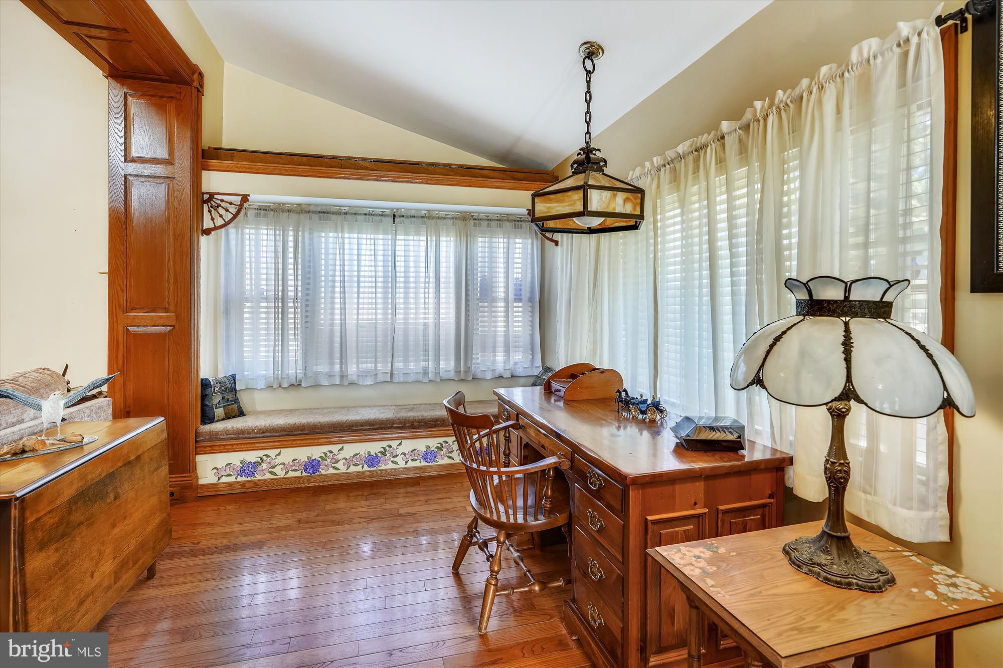 717 Fairhaven Road Tracys Landing, MD 20779 - Photo 21 of 45 PART OF THE LIVING ROOM