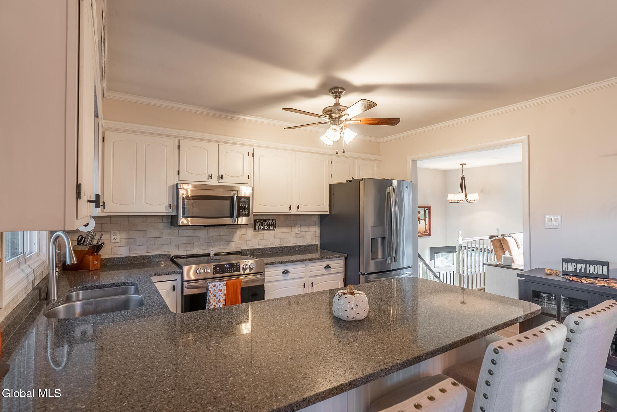 11 Walnut Road Mechanicville, NY 12118 - Photo 12 of 32 11 Walnut Rd Mechanicsville NY (9 of 32)