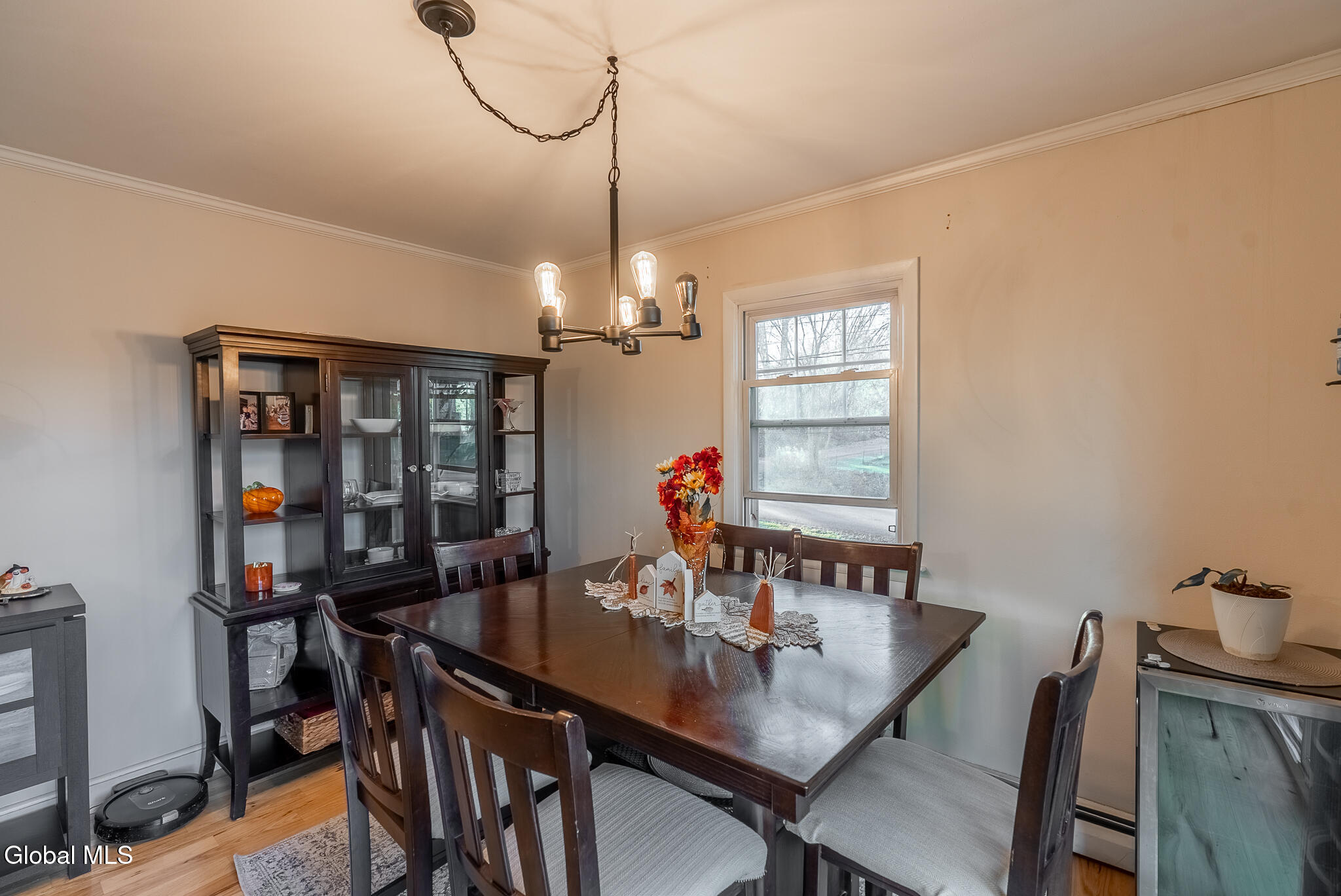 11 Walnut Road Mechanicville, NY 12118 - Photo 10 of 32 11 Walnut Rd Mechanicsville NY (7 of 32)