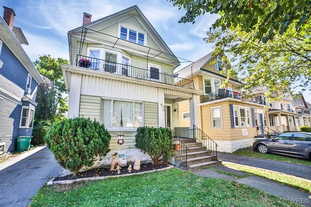 $279,500 | 39 Hughes Avenue, Buffalo, NY 14208