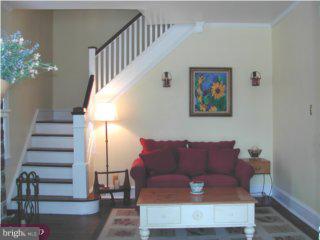 1264 Manor Road Havertown, PA 19083 - Photo 3 of 6
