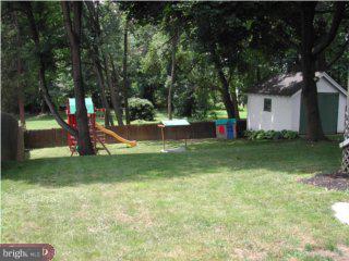 1264 Manor Road Havertown, PA 19083 - Photo 6 of 6