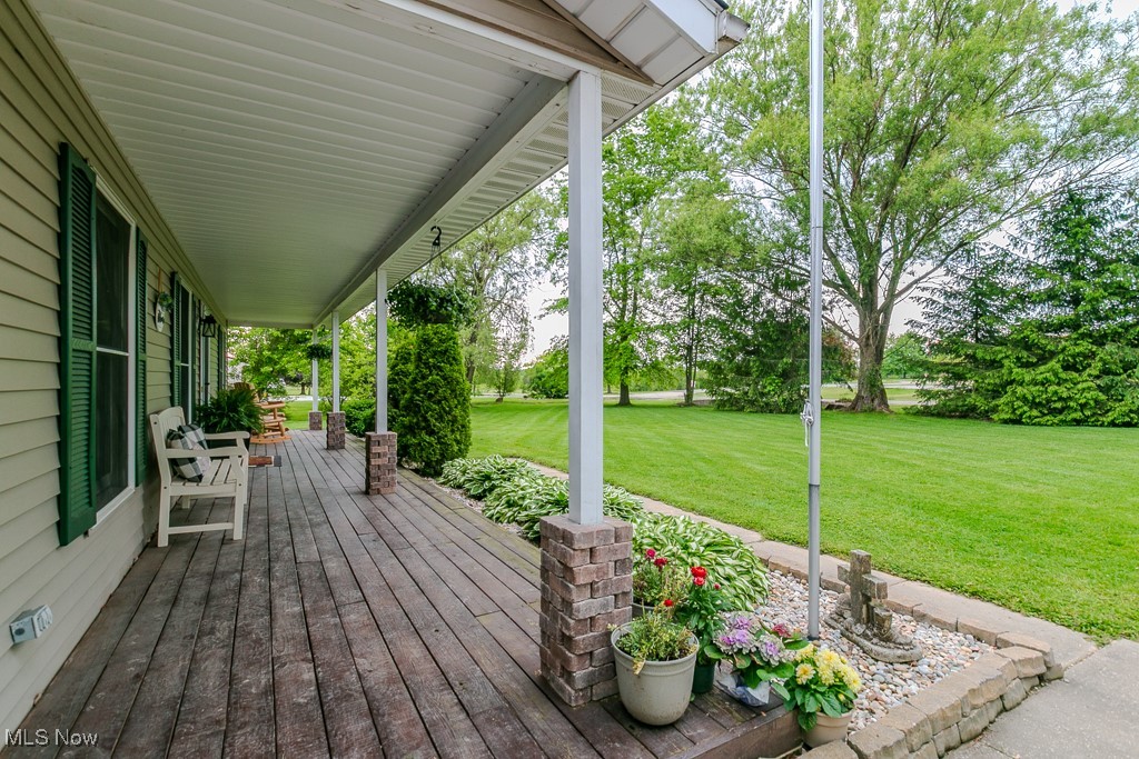16223 Burrows Road Thompson, OH 44086 - Photo 6 of 35