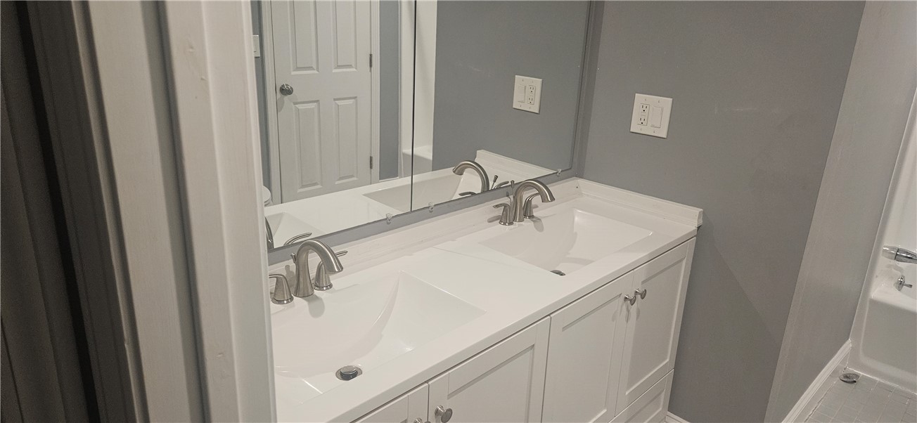 3399 Post Road, Unit 20 Warwick, RI 02886 - Photo 10 of 12