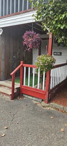 $1,800 | 140 North Main Street, Unit B, Bristol, NH 03222