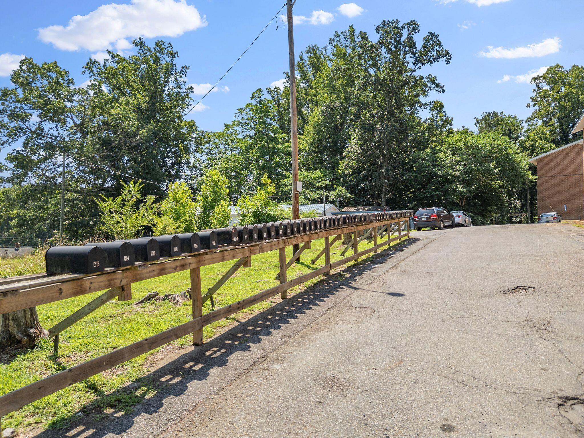 200 Ridgeview Lane, Unit 41 Bassett, VA 24055 - Photo 4 of 7 311-Ridgeview Apartments-MFW Media