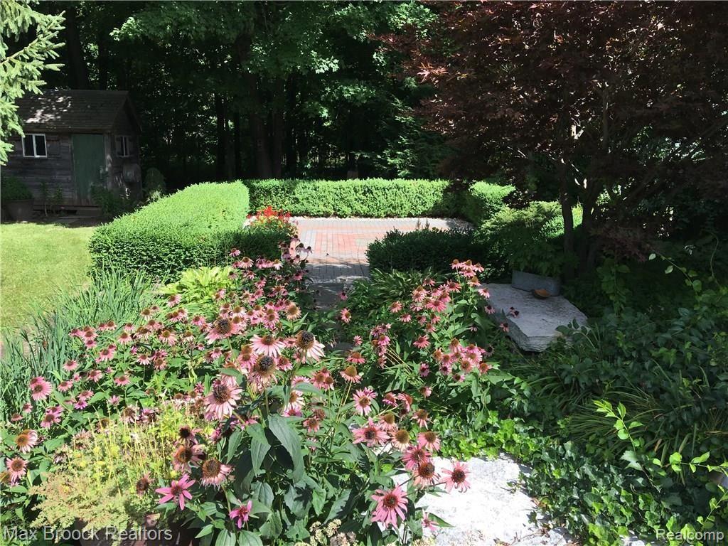 2450 Granger Road Oxford, MI 48371 - Photo 11 of 43 Photo Sep 01, 11 46 49 AM.jpg