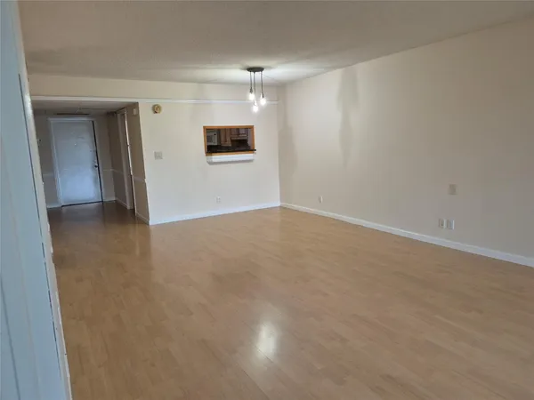 $1,790 | 3151 South Palm Aire Drive, Unit 405, Pompano Beach, FL 33069