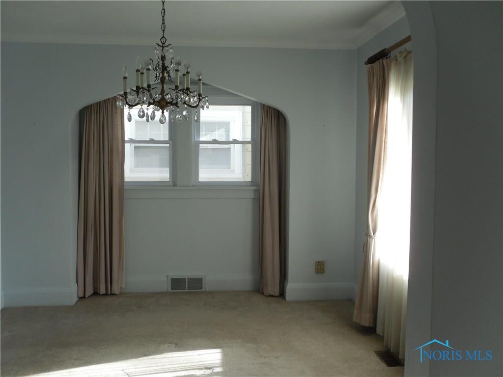 814 Alvison Road Toledo, OH 43612 - Photo 4 of 21 Gallery Image 4