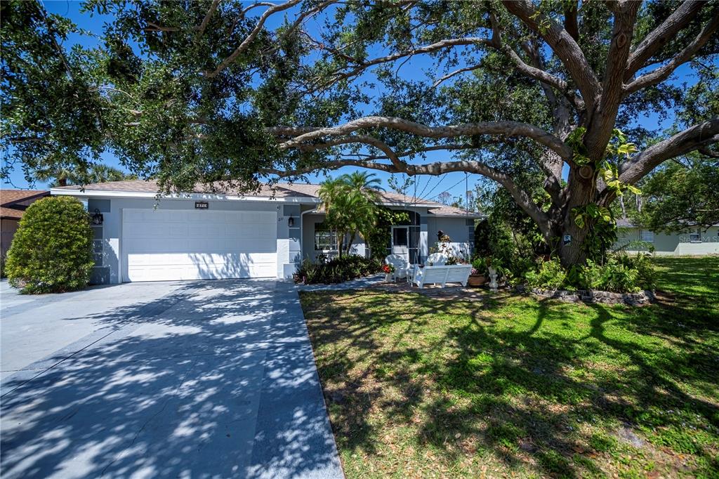 271 Manor Road Venice, FL 34293 - Photo 1 of 1 Gallery Image 1
