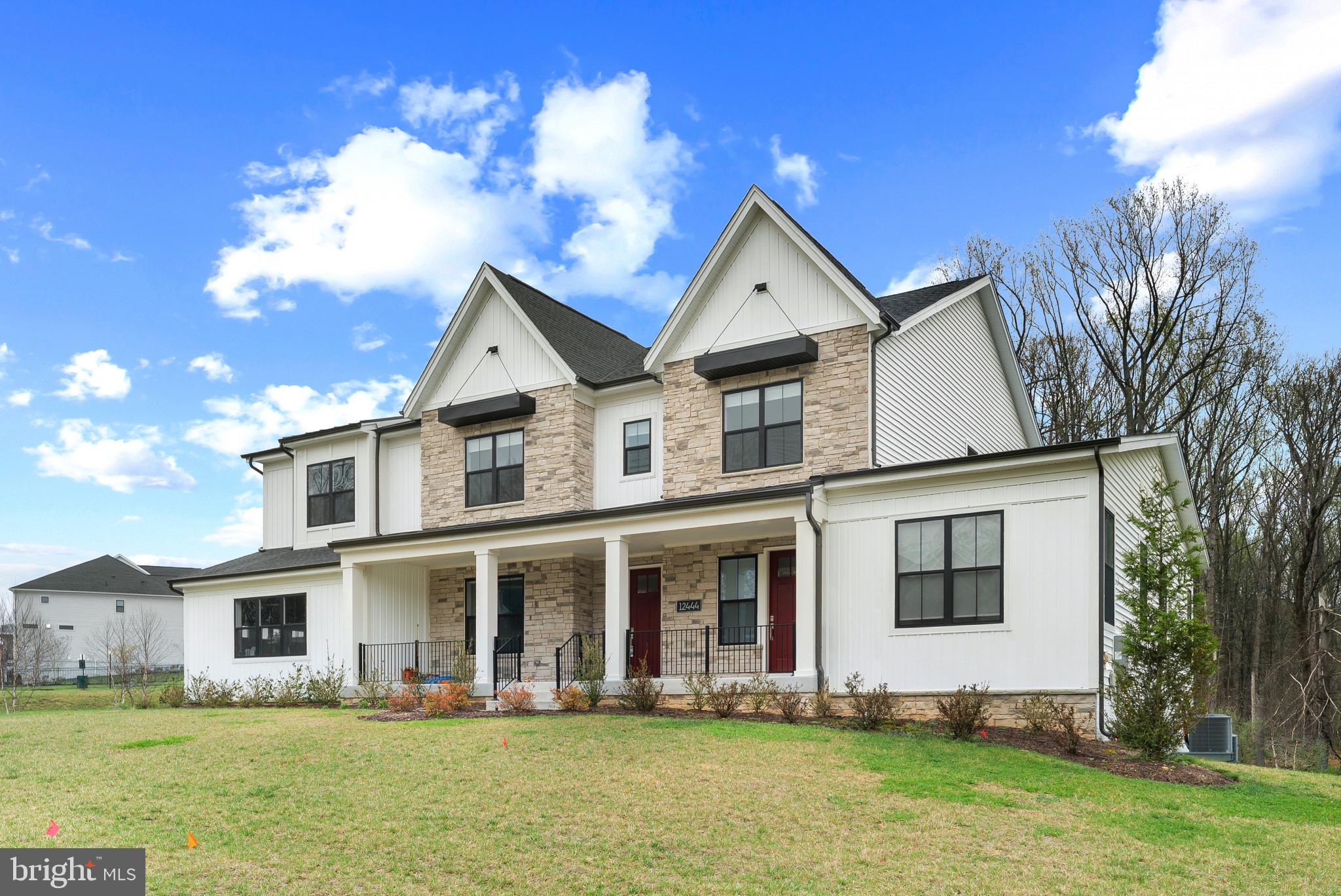 12444 Potomac Hunt Road North Potomac, MD 20878 - Photo 2 of 47 Charming modern home with scenic views.