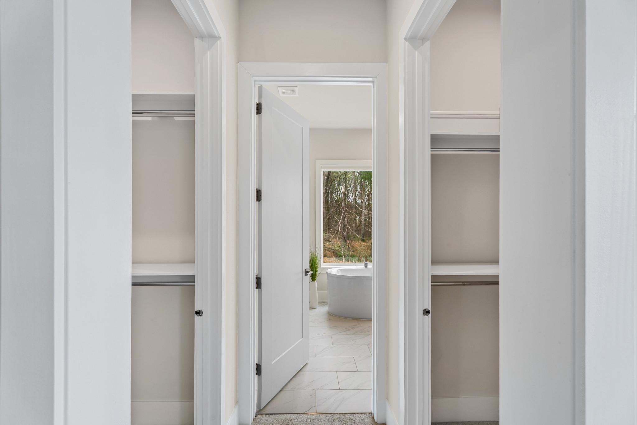 12444 Potomac Hunt Road North Potomac, MD 20878 - Photo 24 of 47 In-law suite walk-in closets