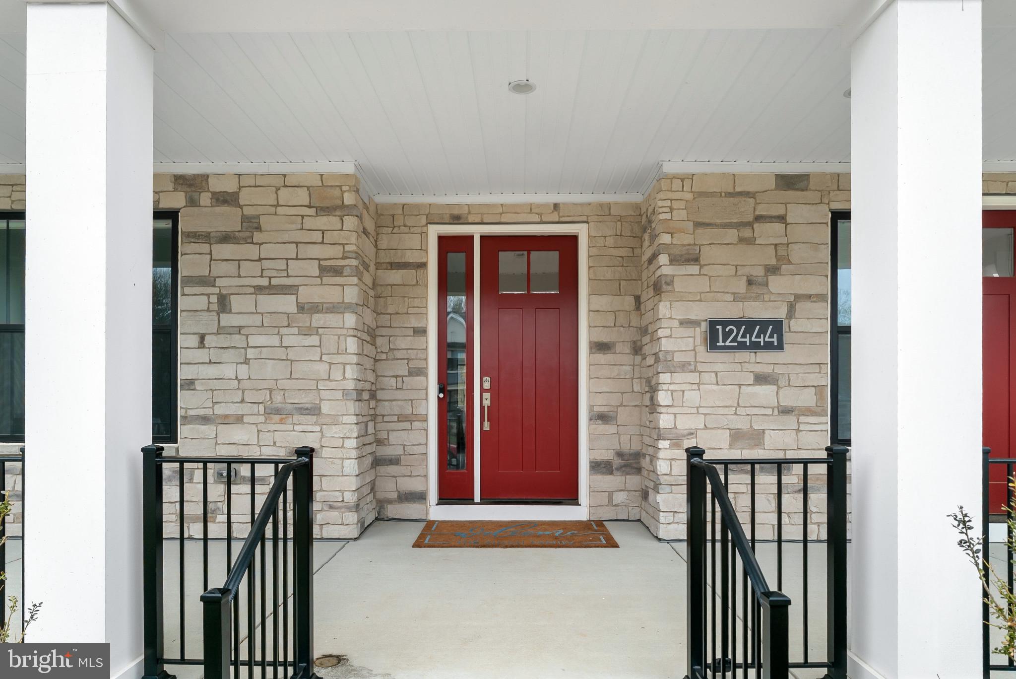 12444 Potomac Hunt Road North Potomac, MD 20878 - Photo 4 of 47 Charming entry with bold red doors.
