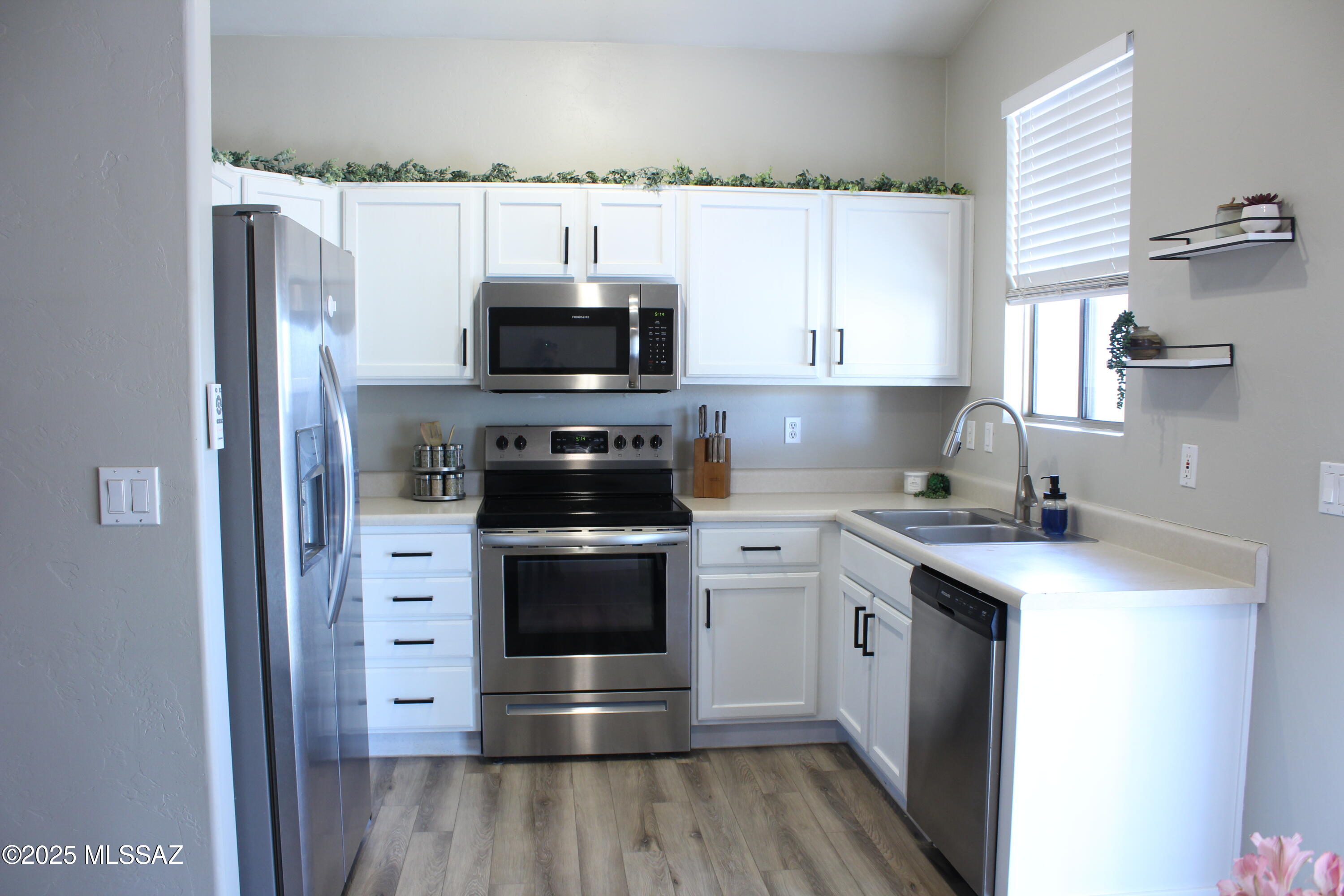 7747 South Lions Spring Way Tucson, AZ 85747 - Photo 7 of 21