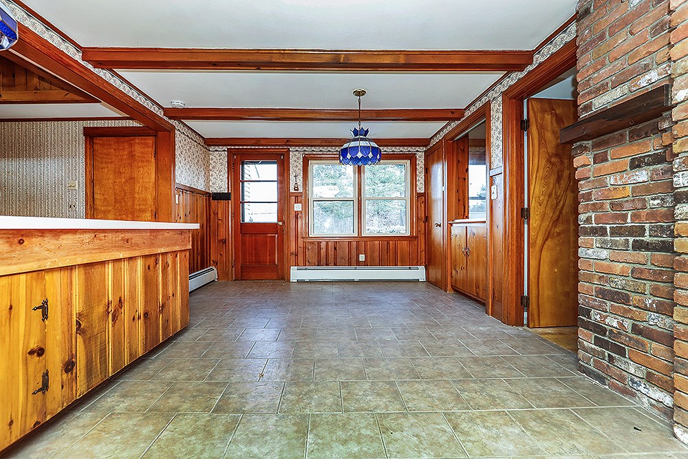 60 Old Gage Hill Road Pelham, NH 03076 - Photo 3 of 25 Gallery Image 3