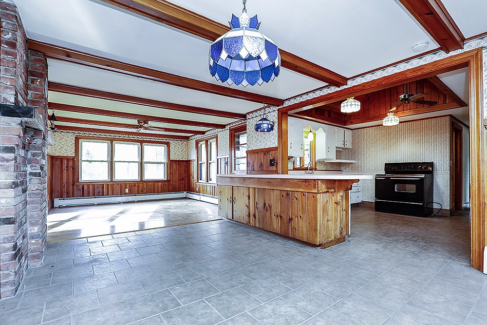 60 Old Gage Hill Road Pelham, NH 03076 - Photo 4 of 25 Gallery Image 4