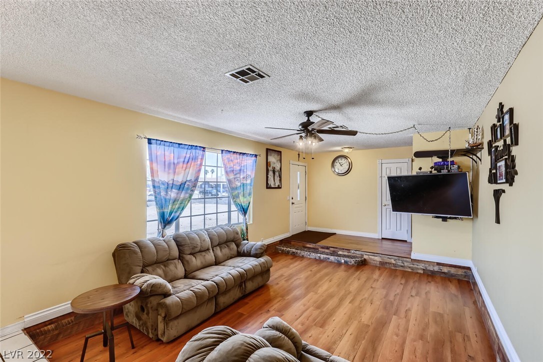1891 Randa Lane Las Vegas, NV 89104 - Photo 12 of 49 Gallery Image 12
