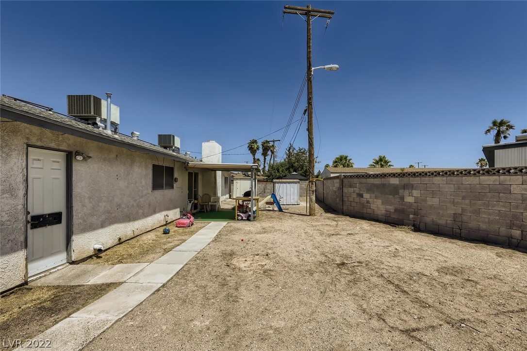 1891 Randa Lane Las Vegas, NV 89104 - Photo 36 of 49 Gallery Image 36