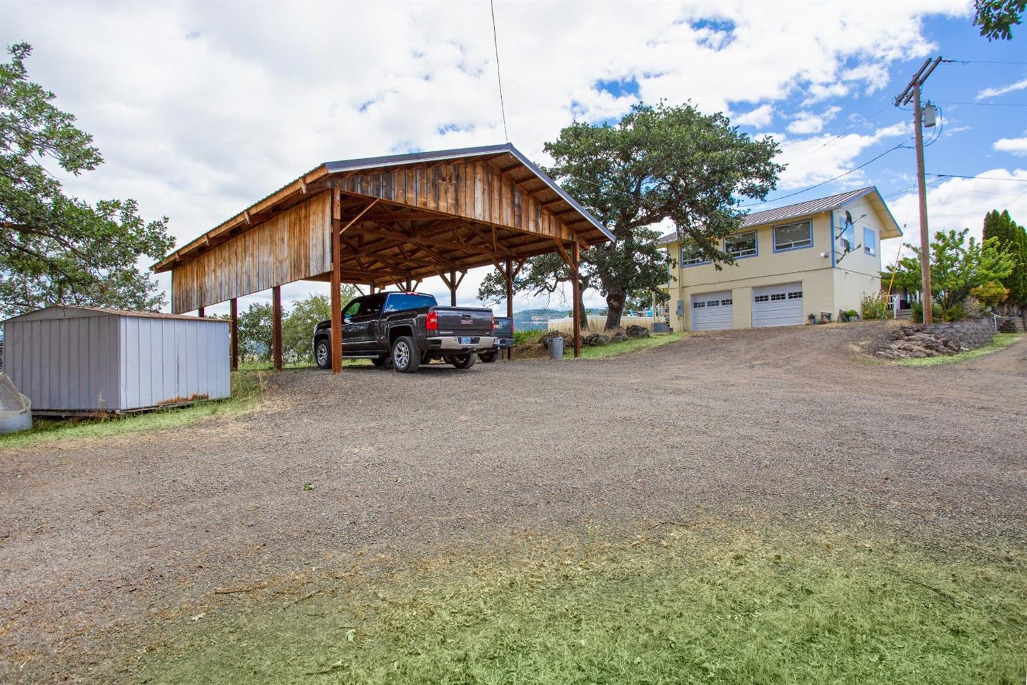 940 Ayres Road Eagle Point, OR 97524 - Photo 24 of 35 Additional Photo
