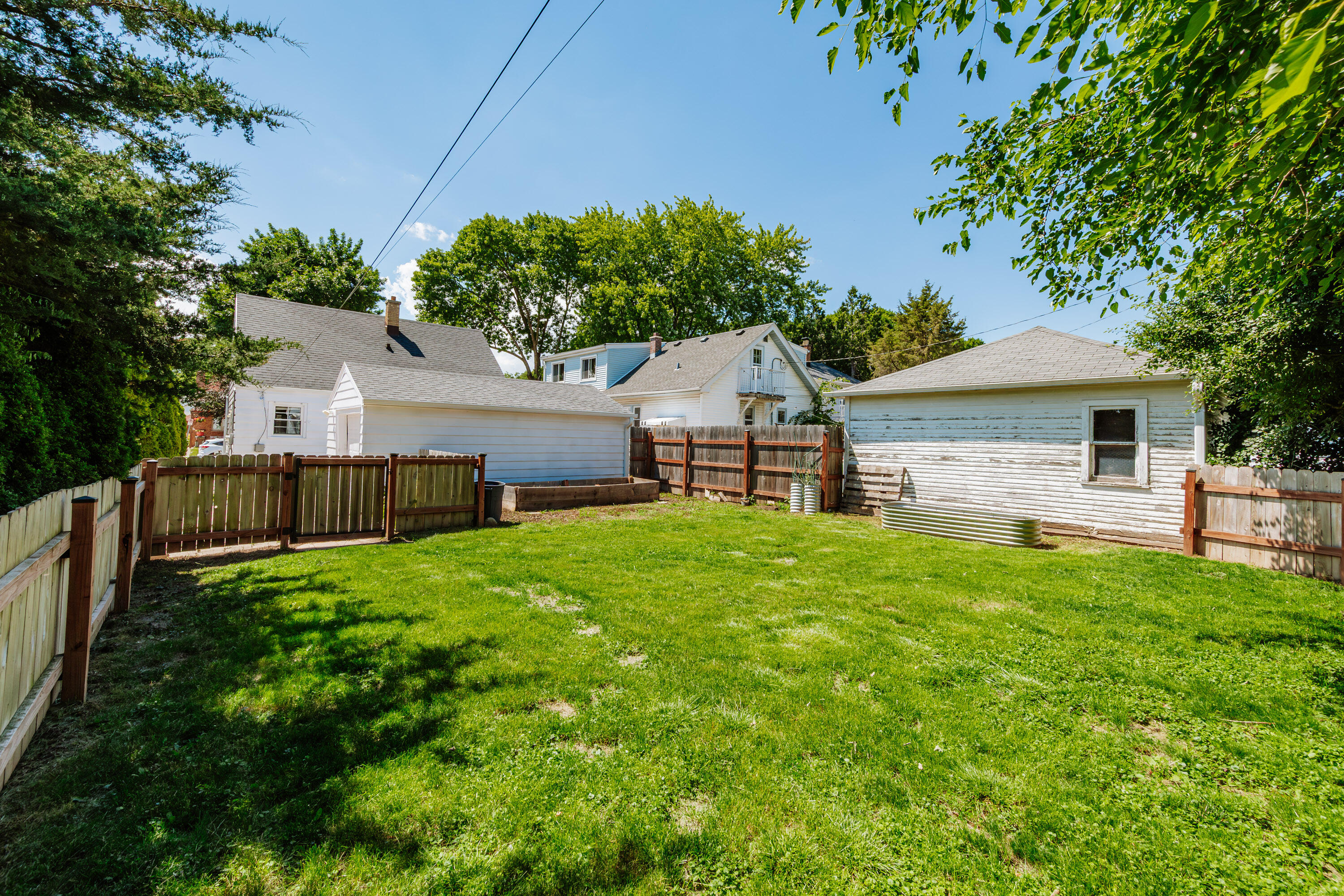 2320 North 68th Street Wauwatosa, WI 53213 - Photo 33 of 51 Flat Yard for Summer Fun!