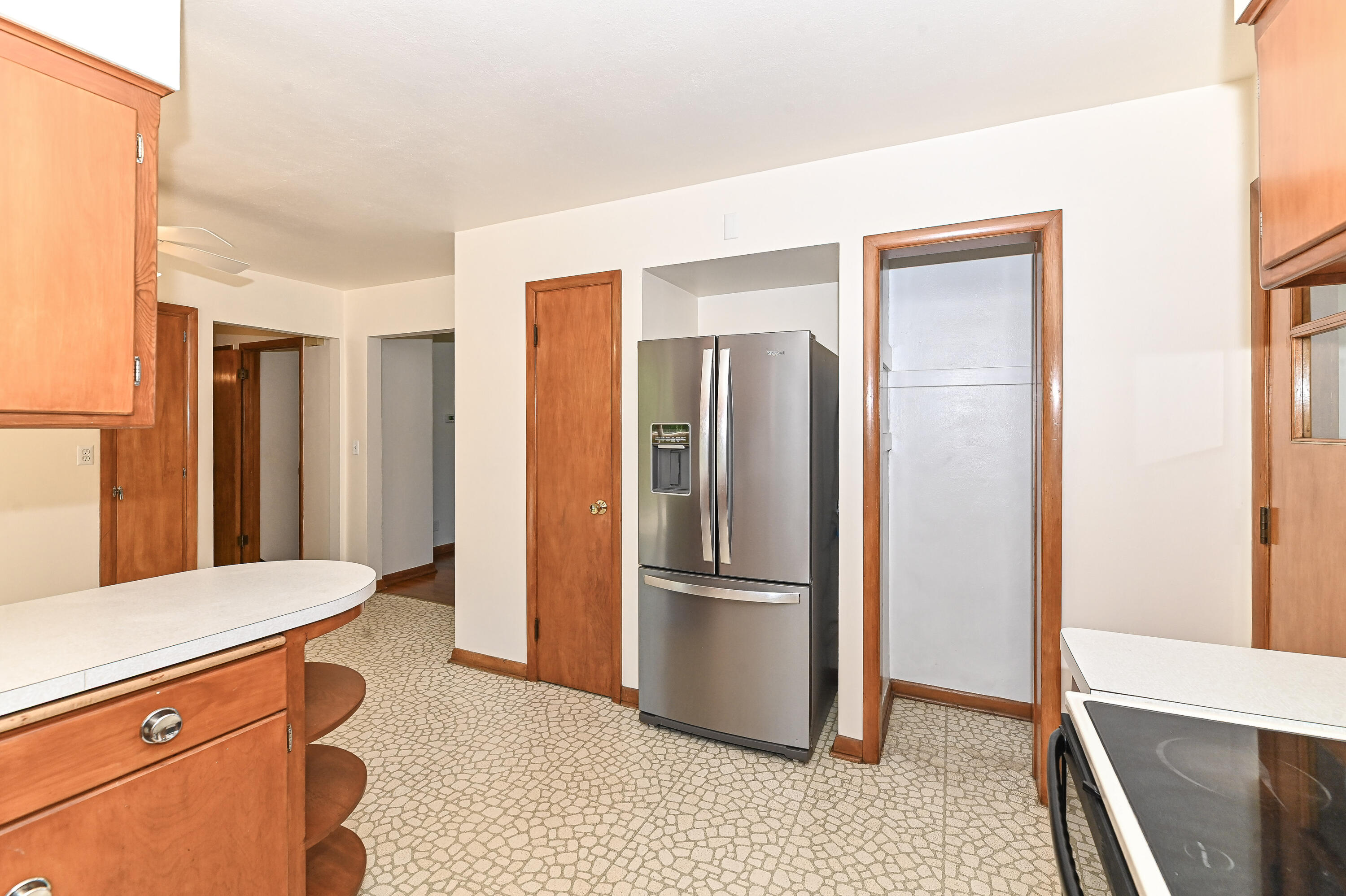 W156N8008 Pilgrim Road Menomonee Falls, WI 53051 - Photo 12 of 50 pilgrim-20