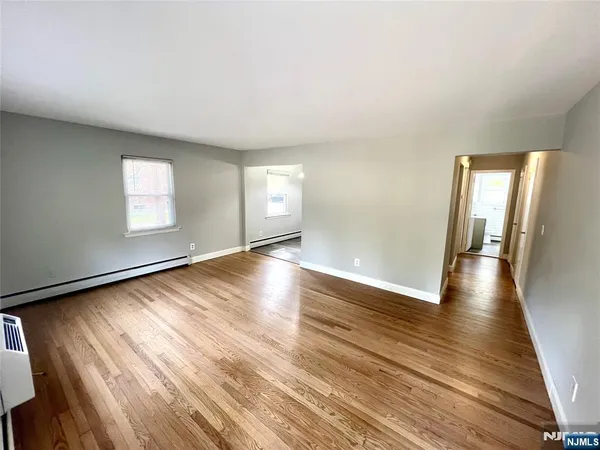 $2,000 | 15-1 Spruce Street, Unit 151, Oakland, NJ 07436