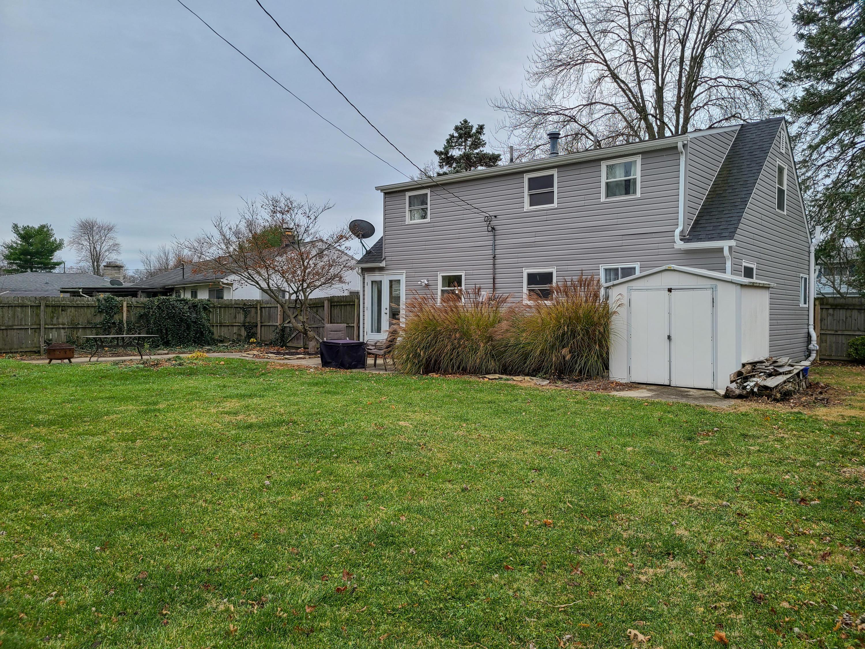 4424 Densmore Road Columbus, OH 43224 - Photo 15 of 19 Gallery Image 15