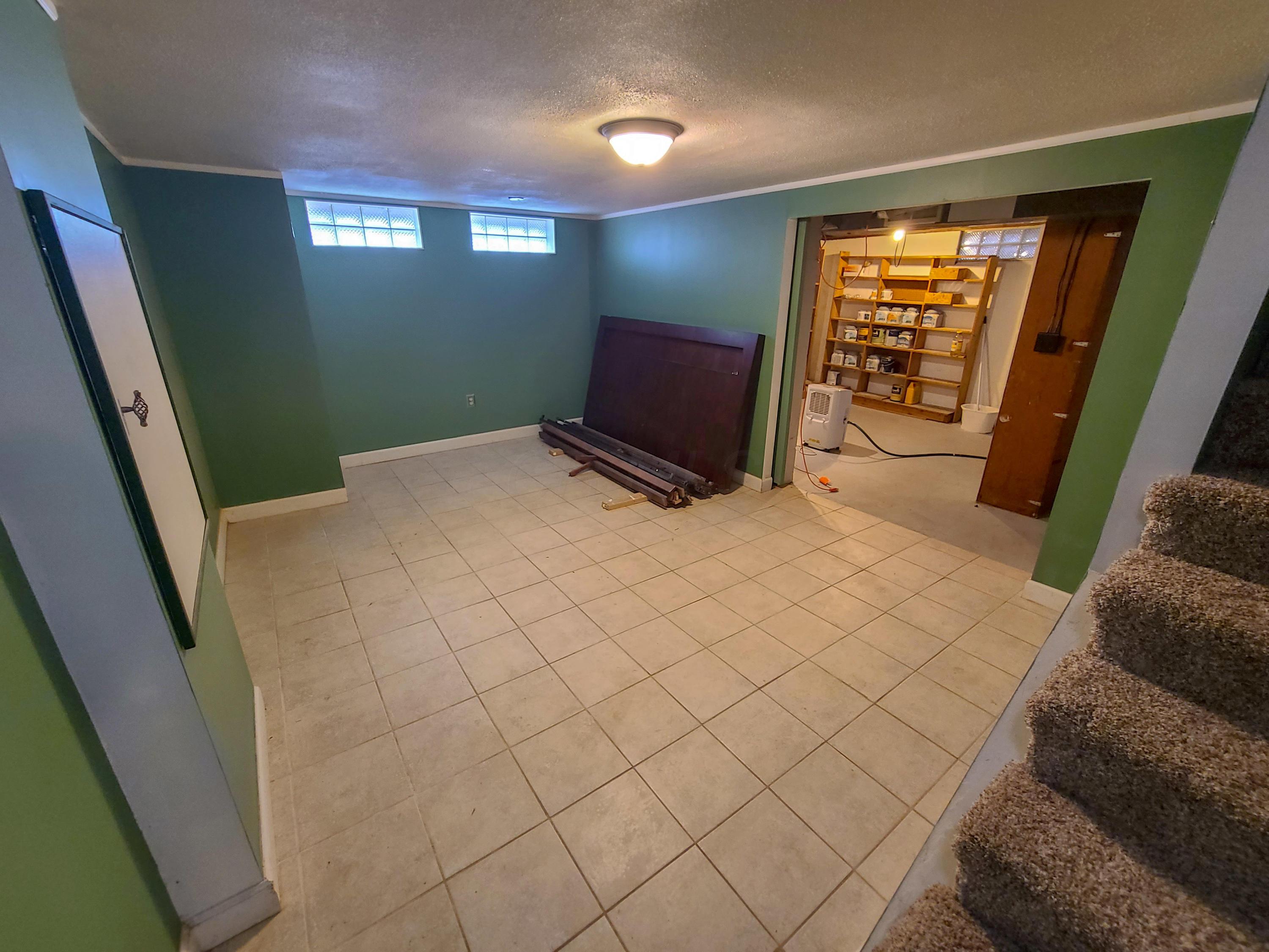 4424 Densmore Road Columbus, OH 43224 - Photo 16 of 19 Gallery Image 16