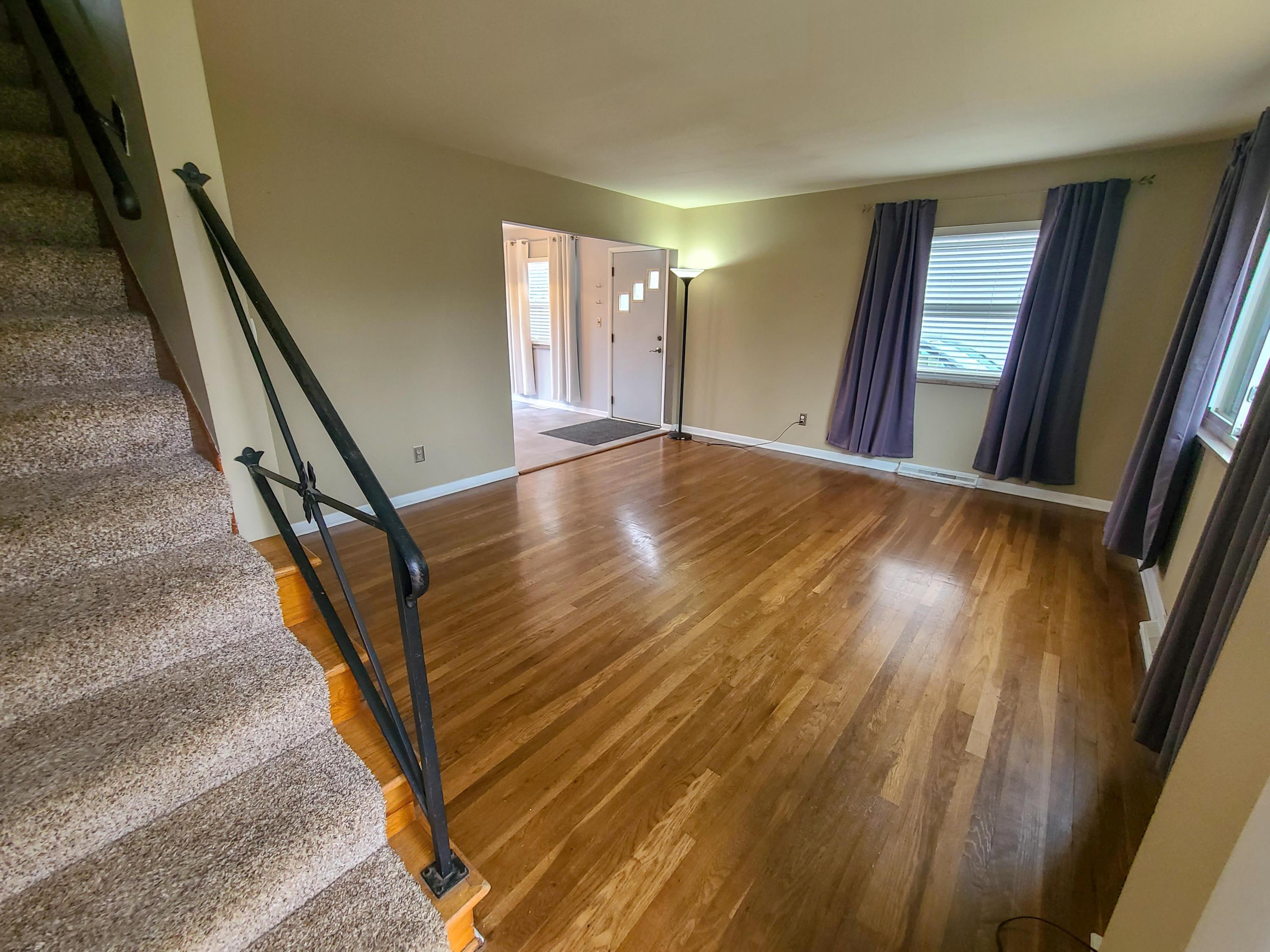 4424 Densmore Road Columbus, OH 43224 - Photo 3 of 19 Gallery Image 3