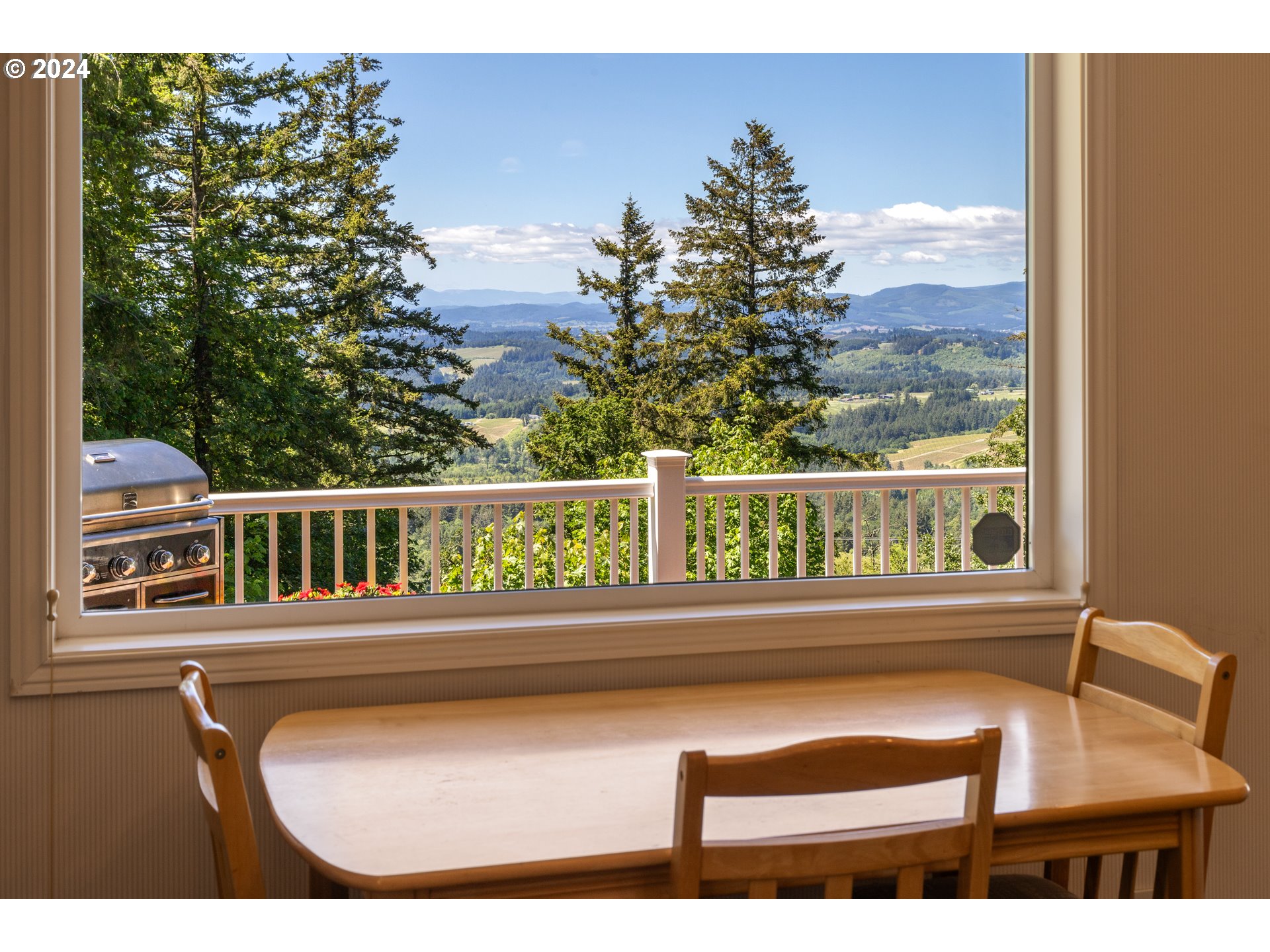 19100 Southwest Finnigan Hill Road Newberg, OR 97132 - Photo 14 of 48 a balcony view with a garden