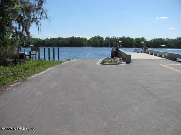 $445,900 | 200 Mockingbird Court, Georgetown, FL 32139