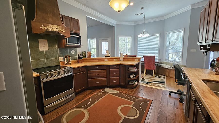 200 Mockingbird Court Georgetown, FL 32139 - Photo 10 of 30 Kitchen 2
