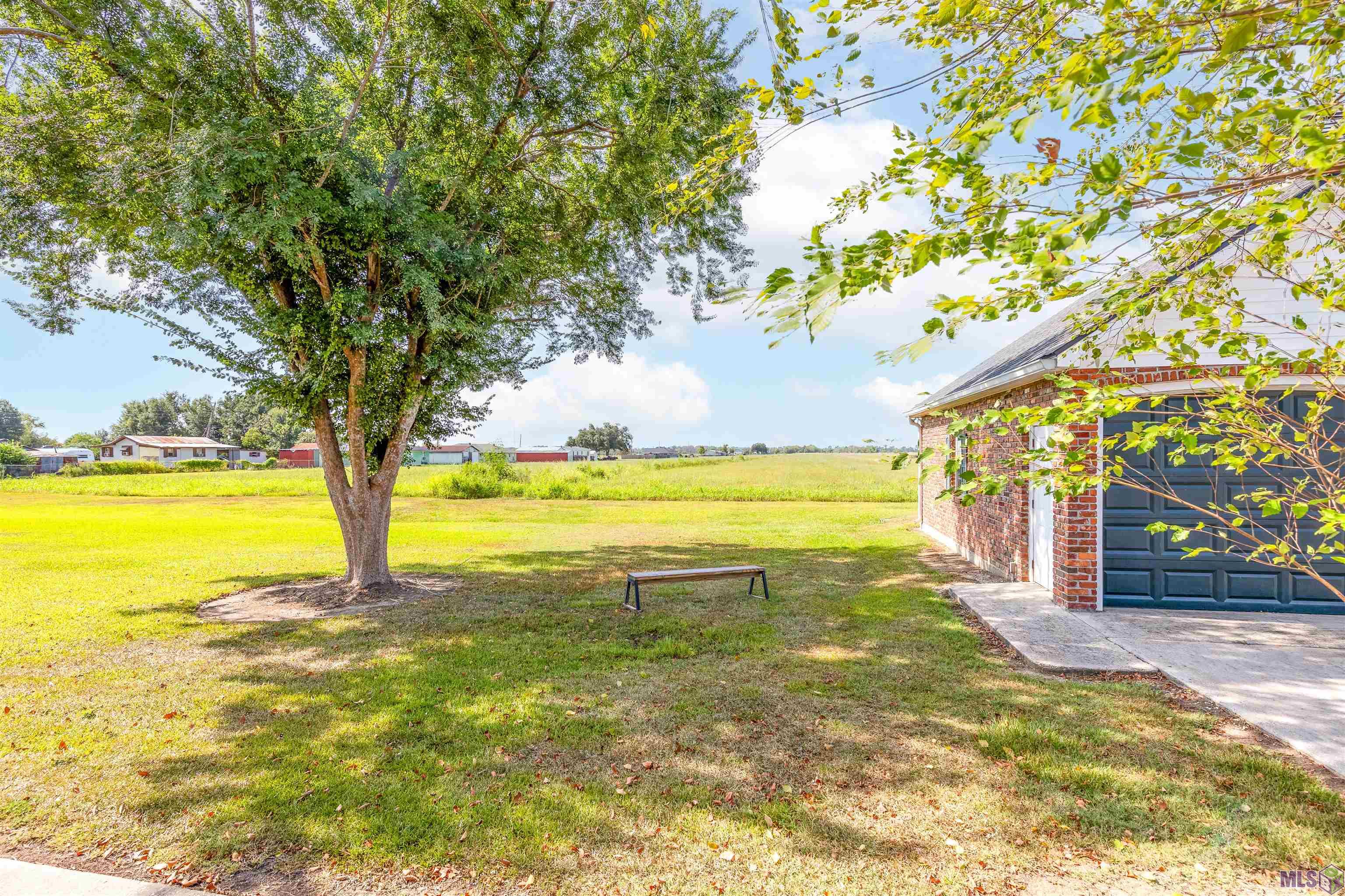 3590 Highway 1 Raceland, LA 70394 - Photo 7 of 30