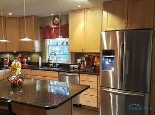 1624 Fallbrook Road Toledo, OH 43614 - Photo 5 of 14 Gallery Image 5