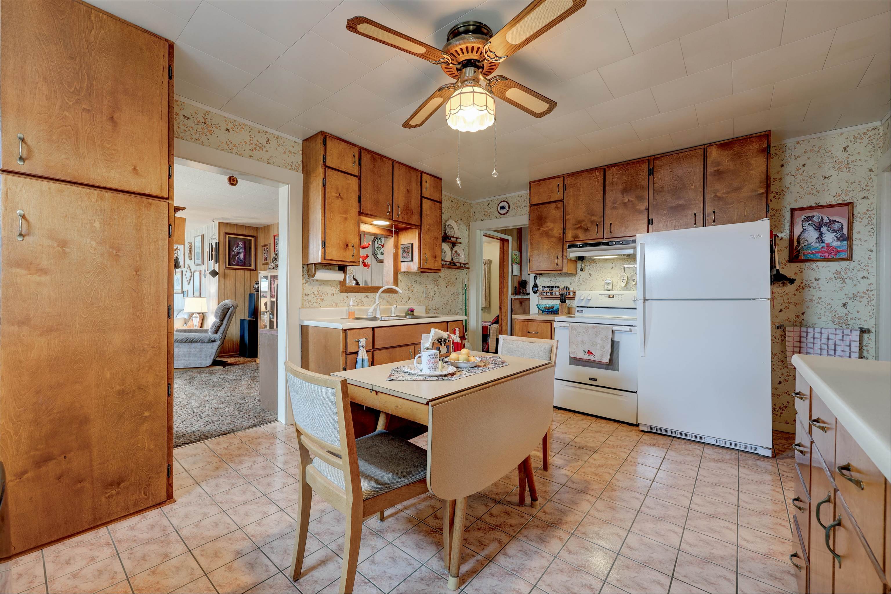 1514 22nd Street Two Rivers, WI 54241 - Photo 5 of 28 Gallery Image 5