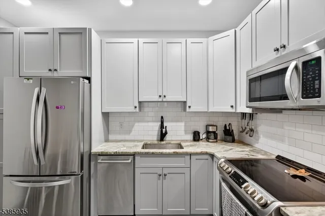 $279,000 | 7308 Richmond Road, Unit 308, West Milford, NJ 07480