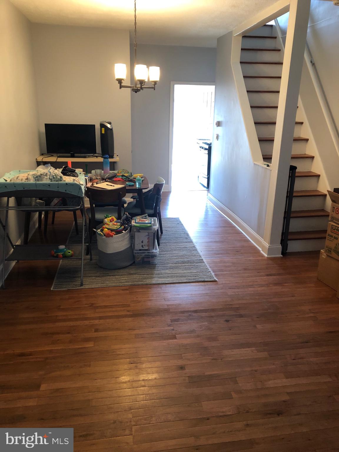 4850 Smick Street Philadelphia, PA 19127 - Photo 3 of 37 Dining area