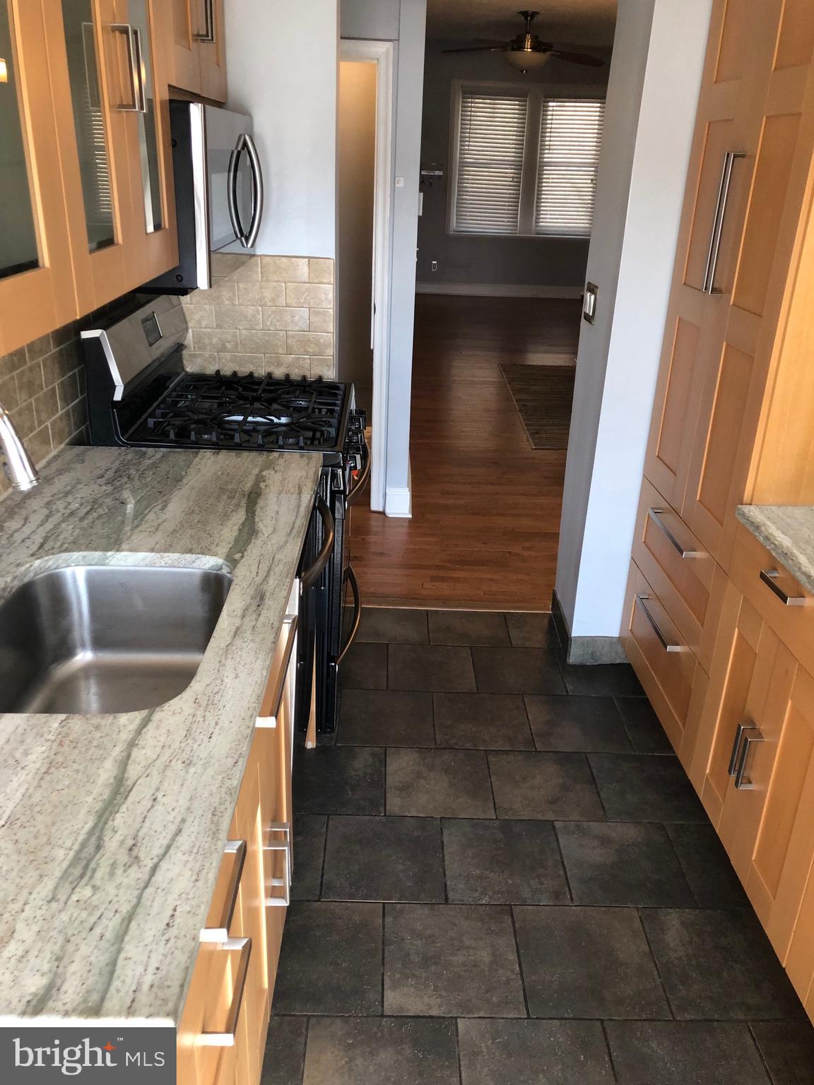4850 Smick Street Philadelphia, PA 19127 - Photo 5 of 37 Kitchen