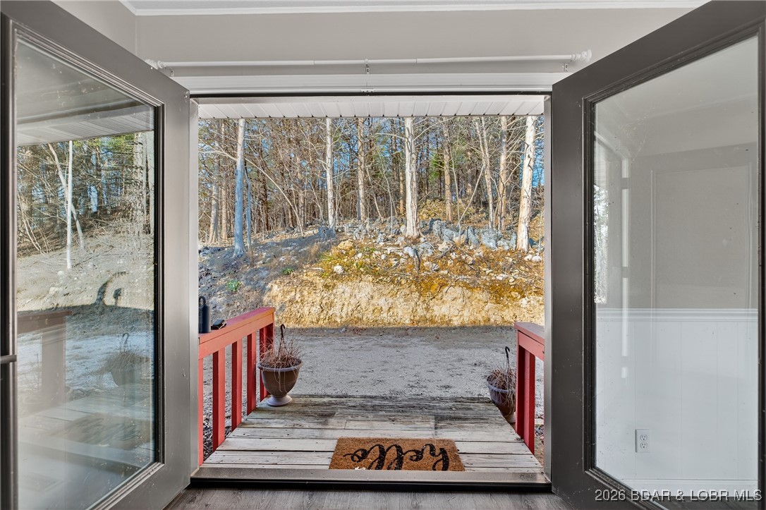 43 Good Neighbors Loop Camdenton, MO 65020 - Photo 11 of 68