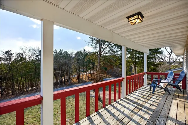 $349,900 | 43 Good Neighbors Loop, Camdenton, MO 65020