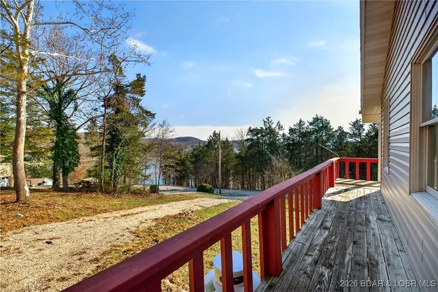 $349,900 | 43 Good Neighbors Loop, Camdenton, MO 65020