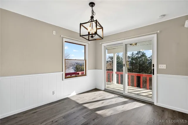 $349,900 | 43 Good Neighbors Loop, Camdenton, MO 65020