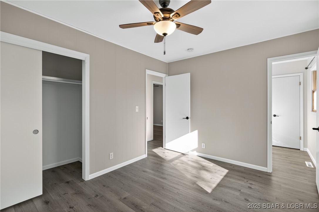 43 Good Neighbors Loop Camdenton, MO 65020 - Photo 30 of 68 Master Suite