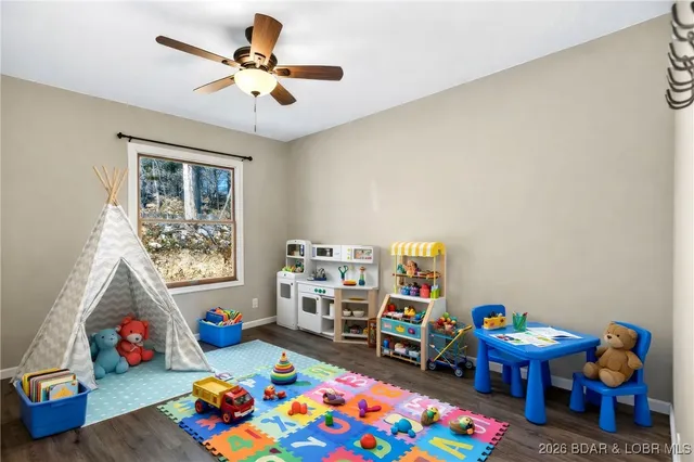 $349,900 | 43 Good Neighbors Loop, Camdenton, MO 65020