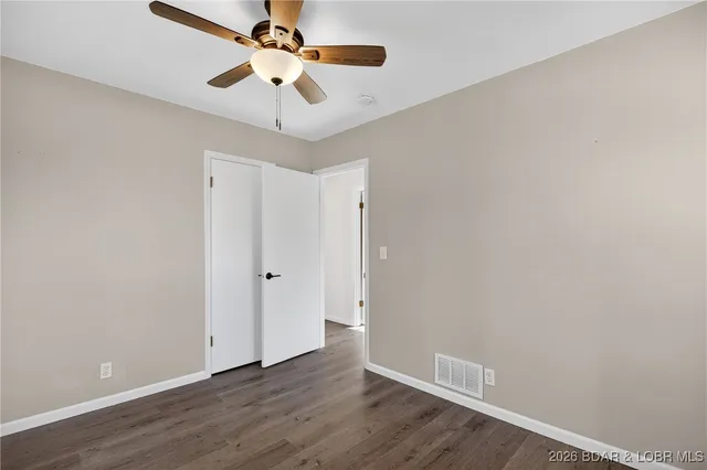 $349,900 | 43 Good Neighbors Loop, Camdenton, MO 65020