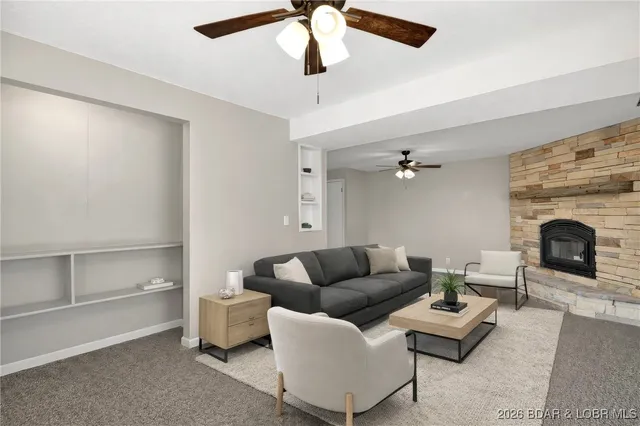 $349,900 | 43 Good Neighbors Loop, Camdenton, MO 65020