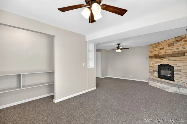 $349,900 | 43 Good Neighbors Loop, Camdenton, MO 65020