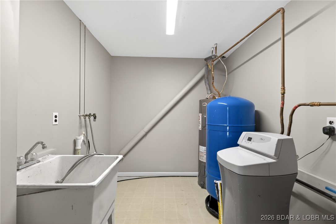 43 Good Neighbors Loop Camdenton, MO 65020 - Photo 55 of 68 Laundry/Mechanical Room