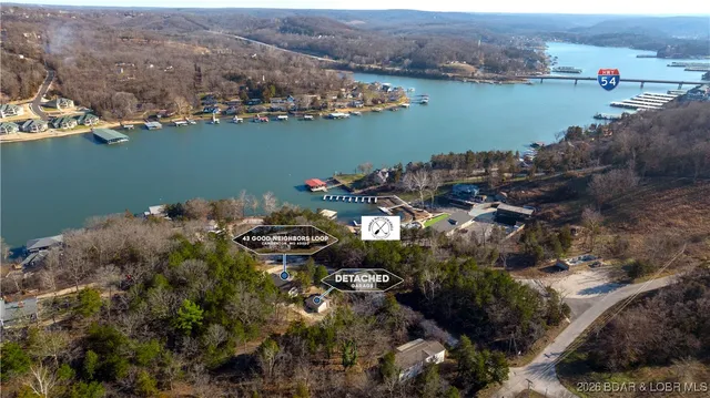 $349,900 | 43 Good Neighbors Loop, Camdenton, MO 65020