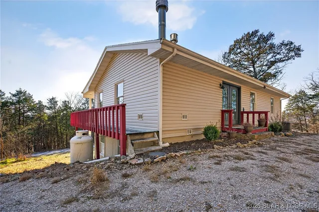 $349,900 | 43 Good Neighbors Loop, Camdenton, MO 65020